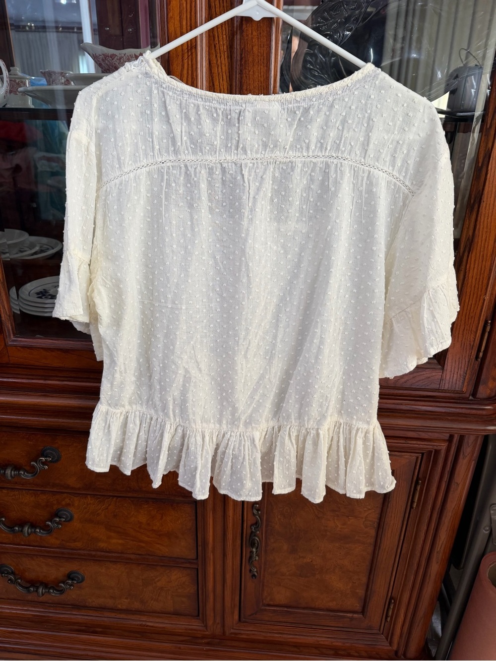 Knox Rose Cream Lace Yoke Ruffle Blouse - Picture 2 of 4